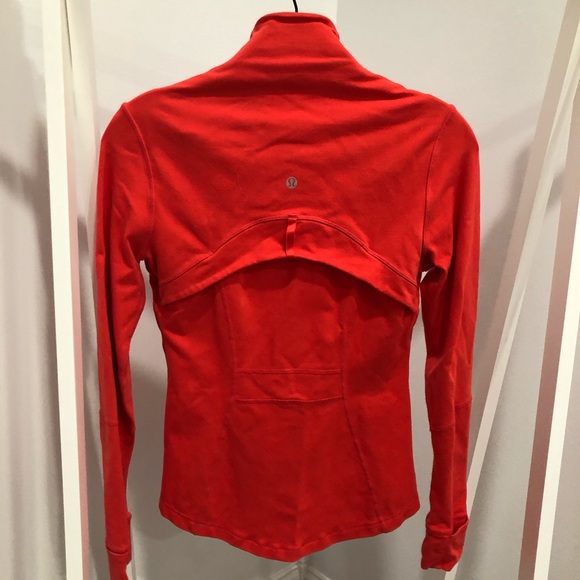 Lulu Lemon zip up - Picture 2 of 2